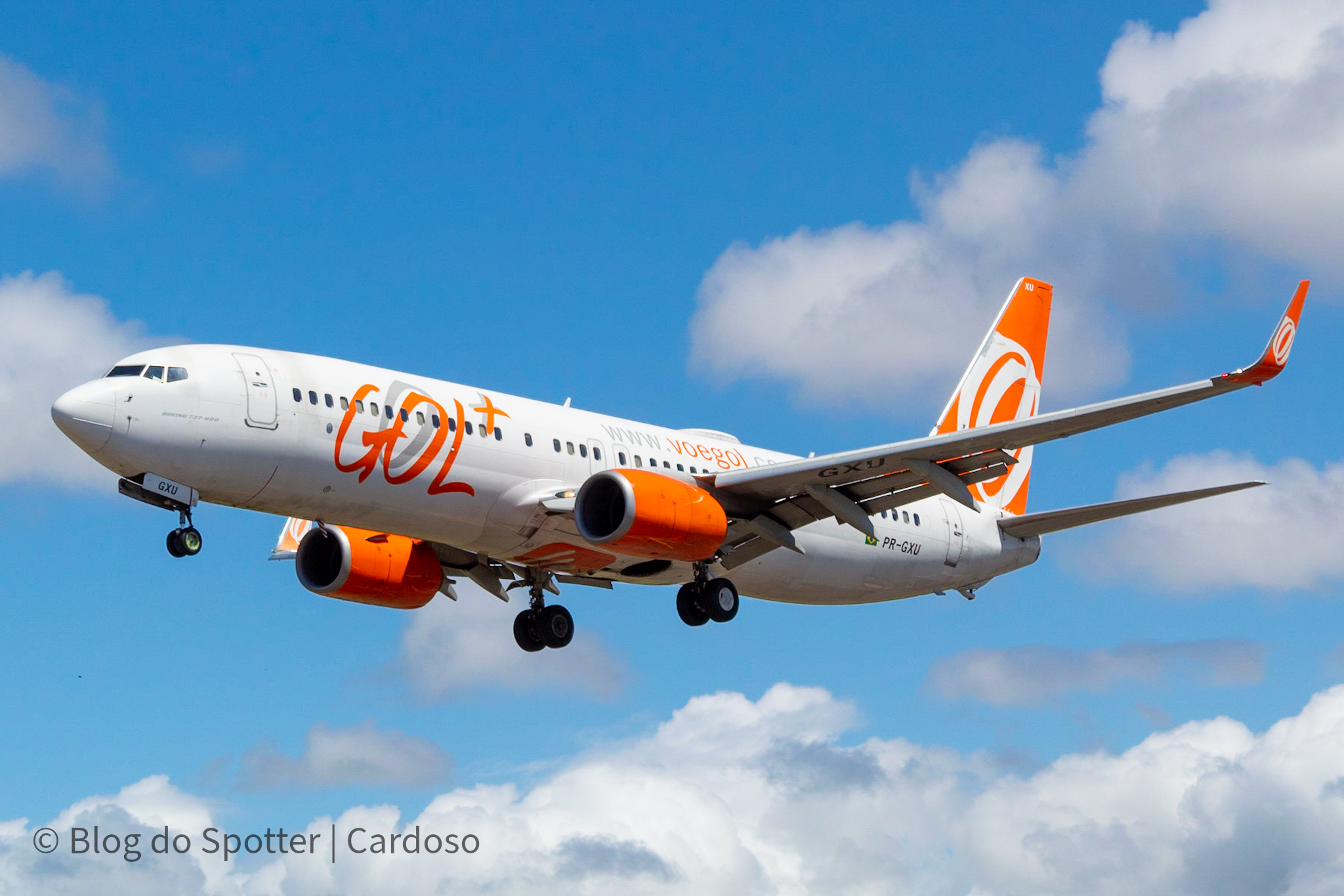 PR-GXU- Boeing 737-8EH – GOL Linhas Aéreas