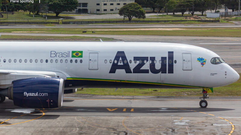 Novo Airbus A350 da AZUL pousou em Recife pela primeira vez