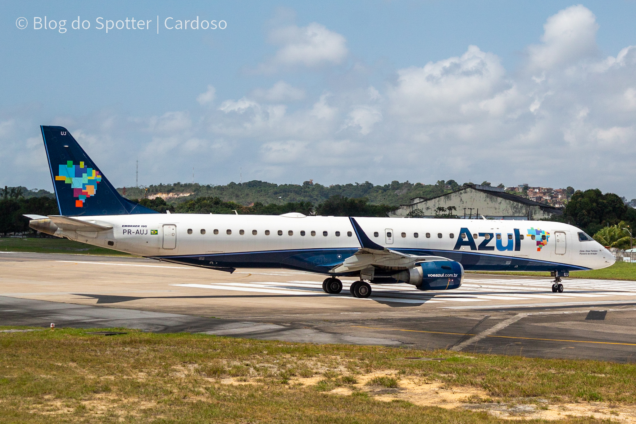 PR-AUJ – Embraer 195 – Azul Linhas Aéreas