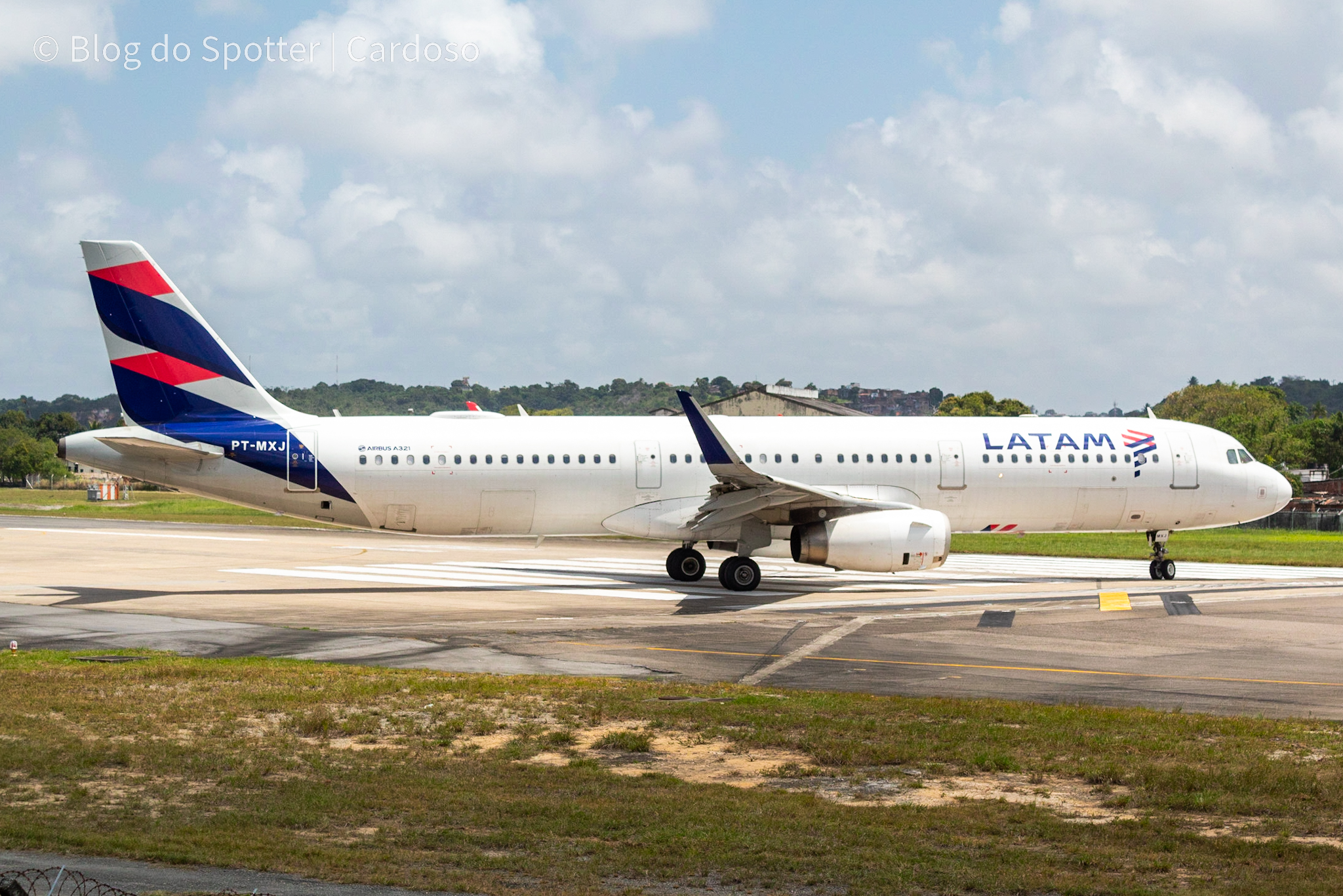 PT-MXJ - Airbus A321-231 - LATAM Airlines