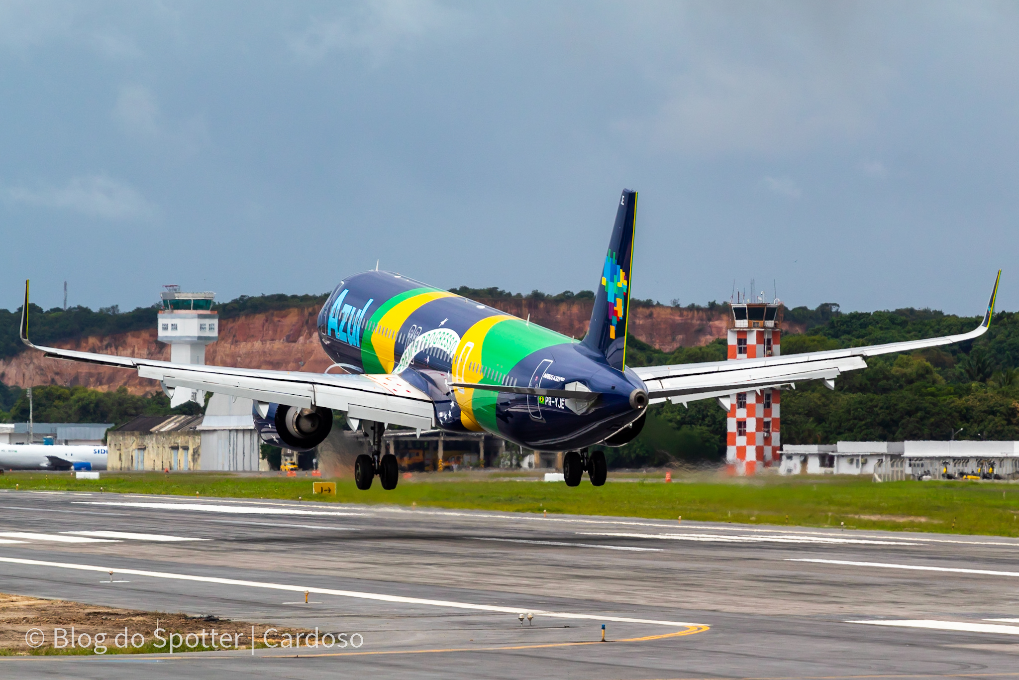 PR-YJE - Airbus A321 NEO - AZUL Linhas Aéreas