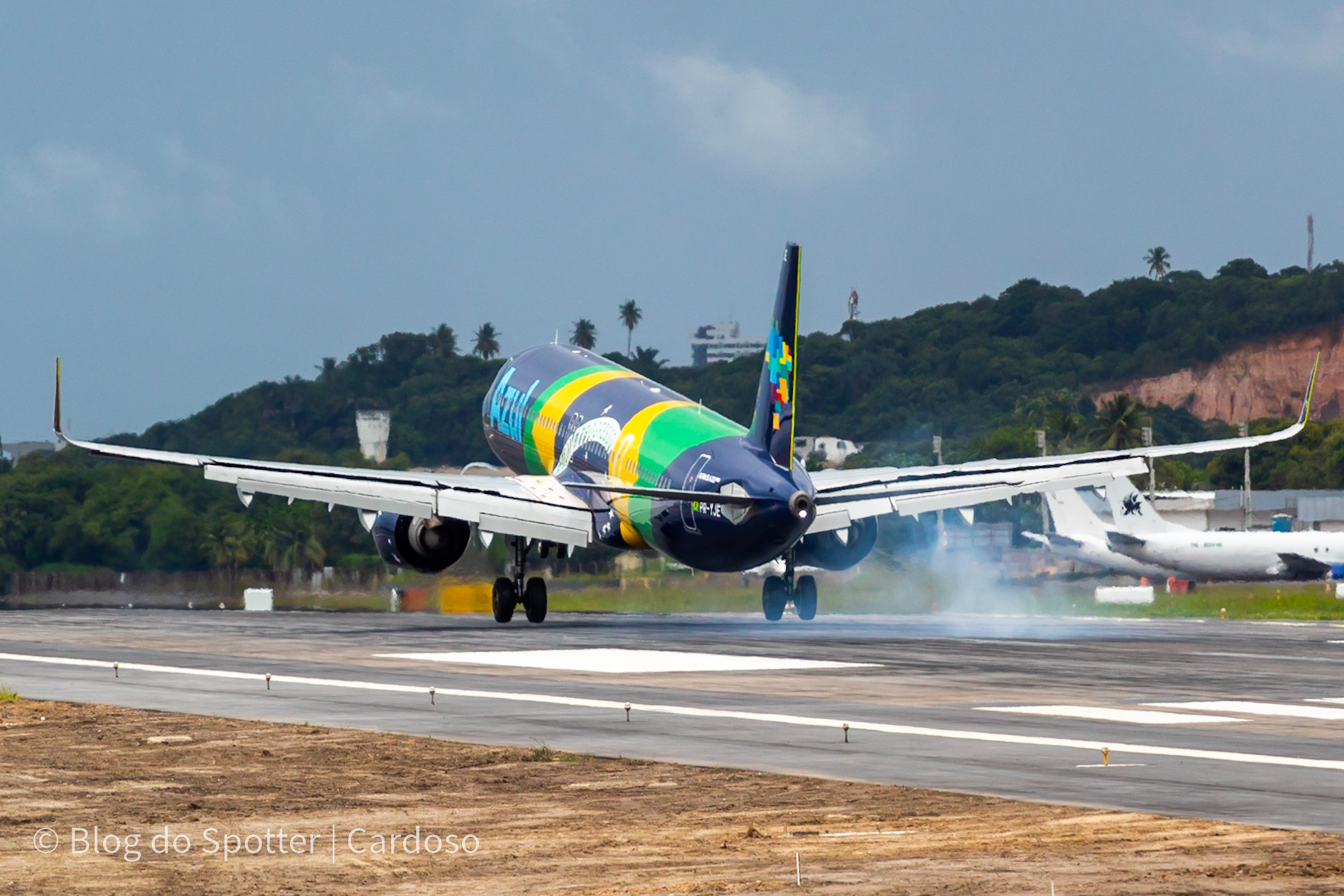 PR-YJE - Airbus A321 NEO - AZUL Linhas Aéreas