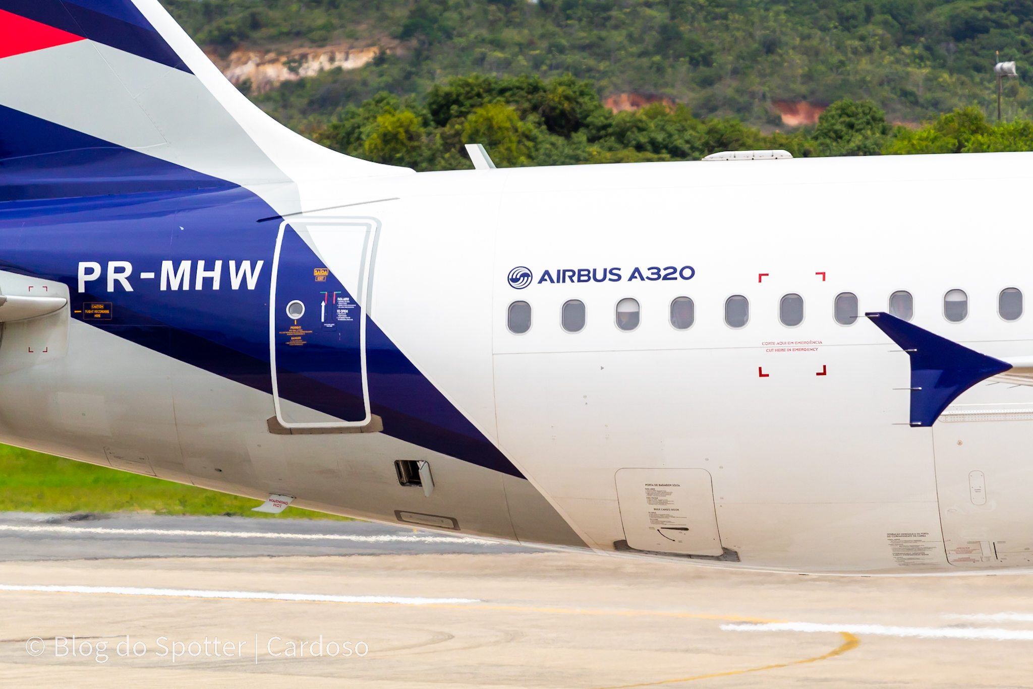 PR-HHW - Airbus A320-214 - LATAM Airlines