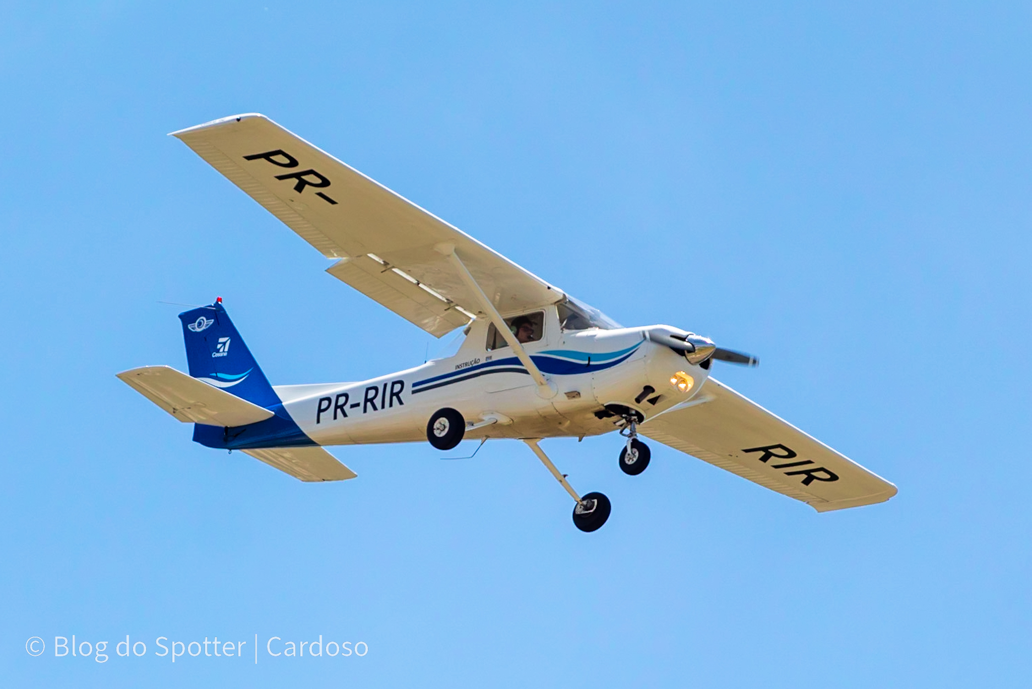PR-RIR - Cessna C152 - Aeroclube de Bento Gonçalves