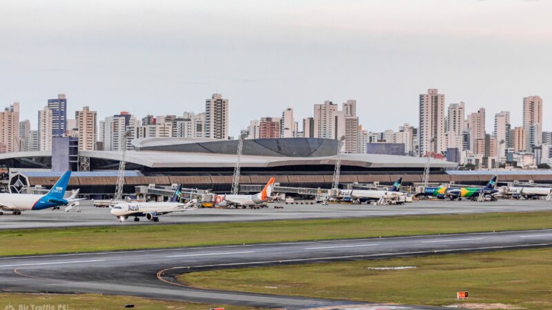 Voos de instrução estão restringidos no Aeroporto do Recife